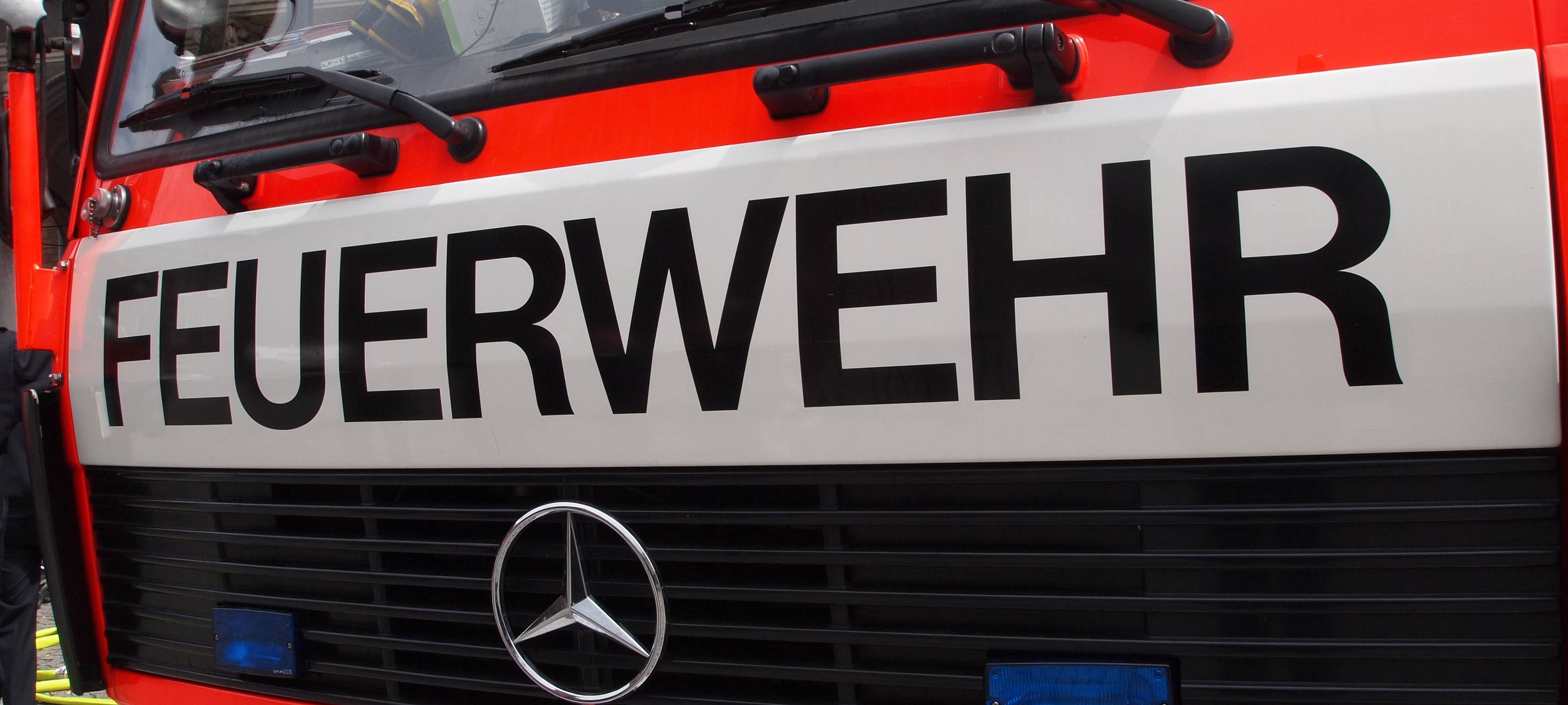 Feuerwehr löscht einen Brand in einer Beueler Sauna