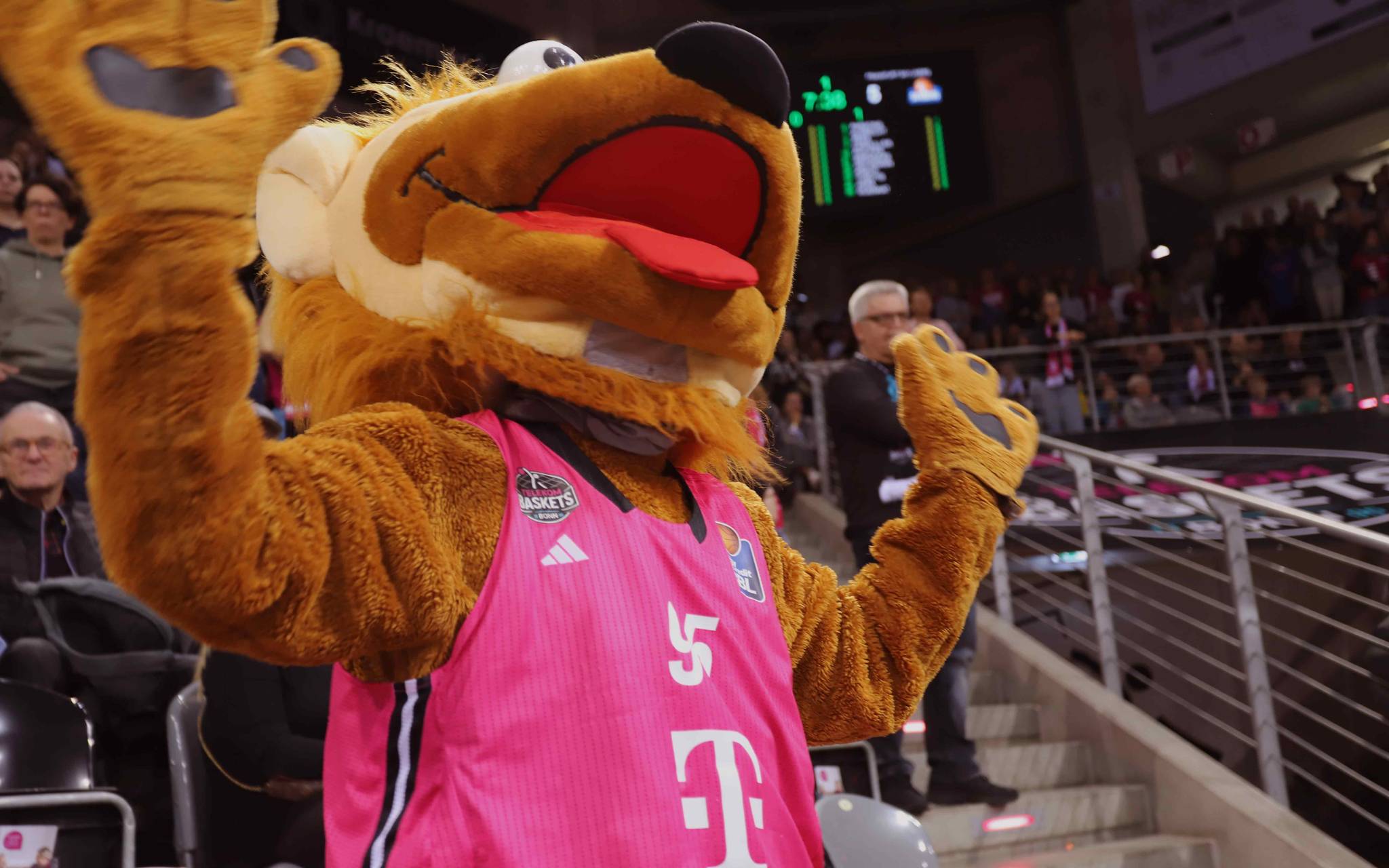 Die Bonner Baskets haben einen Turnschuh im Halbfinale