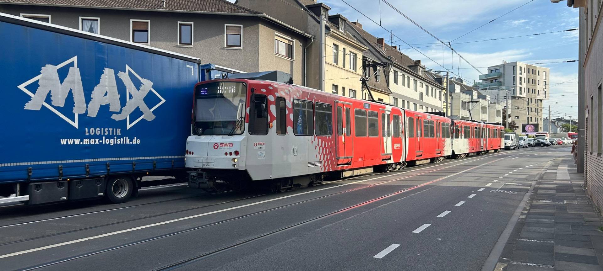 Bonn: Bahnunfälle legen Verkehr lahm