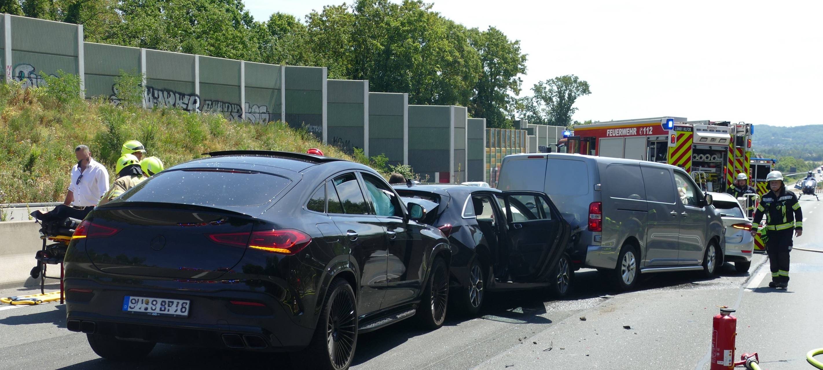 Vier Autos: Schwerer Unfall auf der A3 bei Siegburg