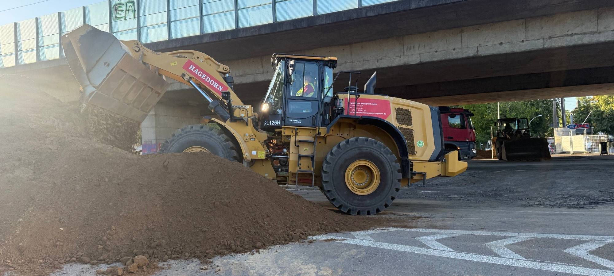 Die Abrissarbeiten gehen los - die Vorlandbrücke muss weg